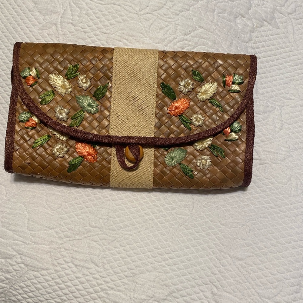 Floral Embroidered Tan Clutch